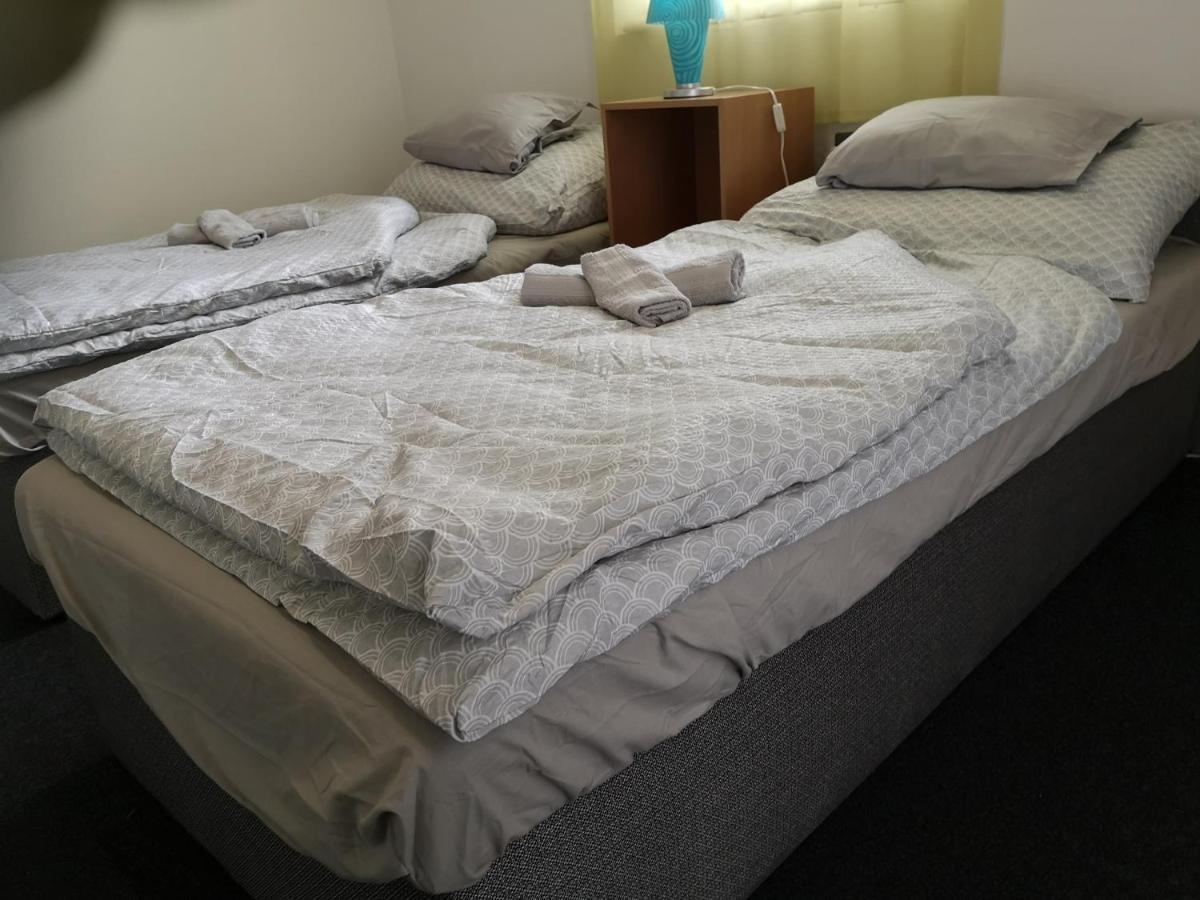 Vendégház Kalocsa Esterno foto